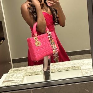 Meet your Posher, Jada